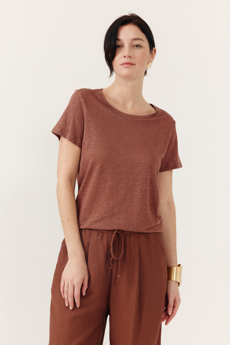 CAMISETA AUGUSTO COLOR MARRÓN